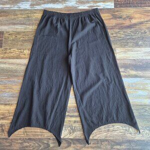 B'Gauze It's Great Lagenlook Wide-Leg  Sharkbite Hem Cropped Pant Elastic Black